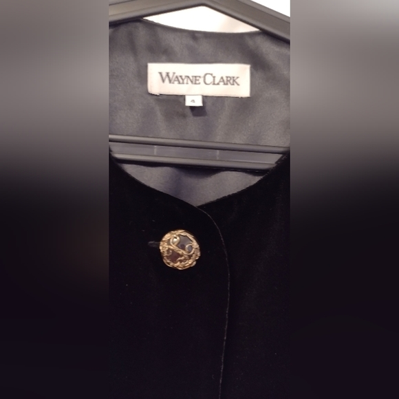 Vintage Canadian designer Wayne Clark Velvet Suit size 4 - Picture 2 of 10